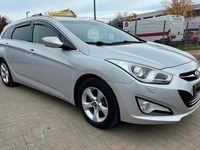 Gebraucht Hyundai i40 135 PS (99 kW) 2012 Grau Kombi