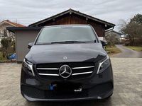Gebraucht Mercedes V300 237 PS (174 kW) 2022 Grau Van / Kleinbus