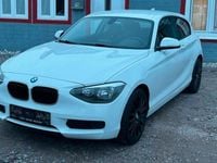 Gebraucht BMW 116 Advantage 136 PS (100 kW) 2013 Weiß Kleinwagen