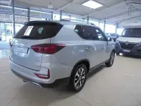 Gebraucht SsangYong Rexton Quartz 203 PS (149 kW) 2022 Silber SUV