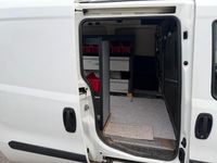 Gebraucht Fiat Doblò 59 PS (43 kW) 2017 Weiß Van / Kleinbus