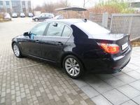 Gebraucht BMW 520 Advantage 177 PS (130 kW) 2009 Blau metallic Limousine