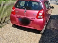 Usado Suzuki Alto 68 HP (50 kW) 2010 Vermelho Citadino