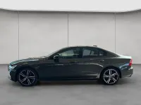 Gebraucht Volvo S60 R-Design 145 PS (106 kW) 2022 Limousine