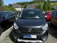 Gebraucht Dacia Lodgy Stepway 131 PS (96 kW) 2021 Grau Van / Kleinbus