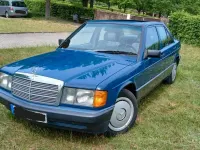 Gebraucht Mercedes 190 109 PS (80 kW) 1990 Blau Limousine