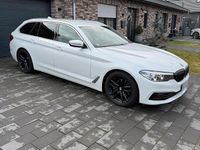 Gebraucht BMW 520 Sport Line 190 PS (139 kW) 2019 Weiß Kombi