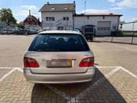 Gebraucht Mercedes E320 224 PS (164 kW) 2007 Silber Kombi