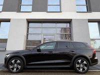 Gebraucht Volvo V60 CC Pro 197 PS (144 kW) 2022 Schwarz Kombi