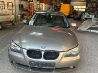 Gebraucht BMW 520 170 PS (125 kW) 2003 Gold Limousine