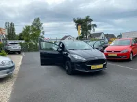 Gebraucht Ford Fiesta 82 PS (60 kW) 2016 Schwarz Kleinwagen