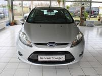 Gebraucht Ford Fiesta Trend 97 PS (71 kW) 2011 Silber Kleinwagen