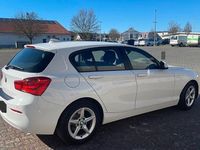 Gebraucht BMW 116 Advantage 109 PS (80 kW) 2015 Weiß Kleinwagen