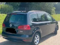 Second-hand VW Sharan 140 CP (102 kW) 2013 Negru Monovolum