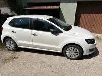 Gebraucht VW Polo 60 PS (44 kW) 2013 Weiß Kleinwagen