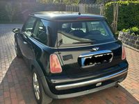 Usata Mini ONE 89 CV (65 kW) 2002 Nero Utilitaria