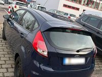 Gebraucht Ford Fiesta Trend 101 PS (74 kW) 2016 Blau Kleinwagen