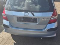 Gebraucht Honda Jazz 77 PS (56 kW) 2006 Blau Kleinwagen