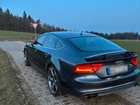 Gebraucht Audi V8 Ambiente 540 PS (397 kW) 2013 Grau Limousine