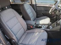 Gebraucht VW Touran Move 150 PS (110 kW) 2024 Othercolor Van / Kleinbus