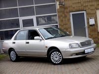 Gebraucht Daihatsu Applause 99 PS (72 kW) 1998 Gold Kleinwagen