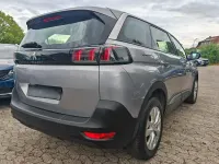 Gebraucht Peugeot 5008 131 PS (96 kW) 2022 Grau SUV