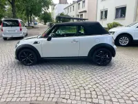 Gebraucht Mini Cooper Cabriolet 122 PS (89 kW) 2012 White silver metallic Cabrio