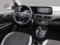 Gebraucht Hyundai i10 Trend 63 PS (46 kW) 2025 Weiß Kleinwagen