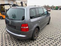 Gebraucht VW Touran 105 PS (77 kW) 2005 Grau Van / Kleinbus