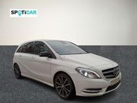 Gebraucht Mercedes B200 136 PS (100 kW) 2014 Calcitweiss/zirrusweiss Van / Kleinbus