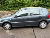 Gebraucht VW Polo 60 PS (44 kW) 2002 Grau Kleinwagen