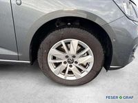 Gebraucht VW Caddy Life 116 PS (85 kW) 2024 Indiumgrau metallic Van / Kleinbus