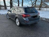 Gebraucht Opel Astra 120 PS (88 kW) 2012 Grau Kombi