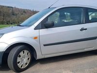 Gebraucht Ford Fiesta 60 PS (44 kW) 2006 Silber Kleinwagen