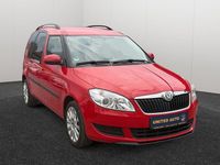 Gebraucht Skoda Roomster Plus Edition 105 PS (77 kW) 2011 Rot Van / Kleinbus