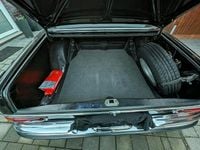 Gebraucht Mercedes S280 140 PS (102 kW) 1971 Schwarz Limousine