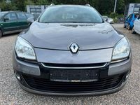 Gebraucht Renault Mégane III Dynamique 110 PS (80 kW) 2012 Grau Limousine