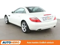 Gebraucht Mercedes SLK200 184 PS (135 kW) 2016 Weiß Cabrio