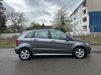 Gebraucht Mercedes B180 116 PS (85 kW) 2009 Beige Van / Kleinbus