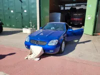 Gebraucht Mercedes SLK230 193 PS (141 kW) 1998 Blau Cabrio