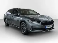 Neu Skoda Superb Selection 150 PS (110 kW) 2025 Grau Kombi