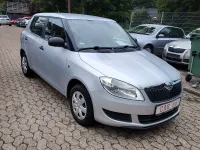 Gebraucht Skoda Fabia 69 PS (50 kW) 2015 Silber Kleinwagen