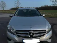 Gebraucht Mercedes A180 122 PS (89 kW) 2012 Silber Limousine