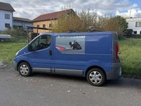 Gebraucht Renault Trafic 114 PS (83 kW) 2012 Blau Van / Kleinbus