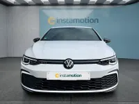 Gebraucht VW Golf VIII GTI 245 PS (180 kW) 2024 Weiß Kleinwagen