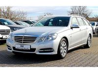 Gebraucht Mercedes E200 184 PS (135 kW) 2011 Silber (metallic) Kombi