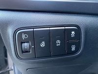 Gebraucht Hyundai i20 Edition 101 PS (74 kW) 2021 Brass met / graubronce Kleinwagen