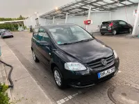 Używany VW Fox 75 KM (55 kW) 2008 Czarny Hatchback