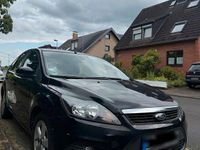 Gebraucht Ford Focus 100 PS (73 kW) 2009 Schwarz Kombi