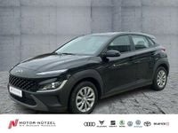 Gebraucht Hyundai Kona Pure 120 PS (88 kW) 2022 Schwarz SUV